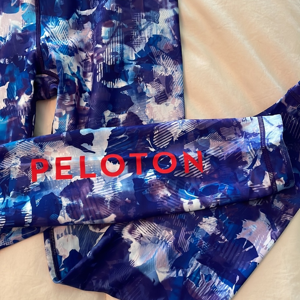 Peloton Blue Moves High Waisted Leggings NWT